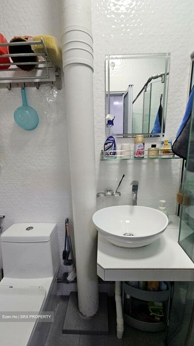 Blk 858A Tampines Avenue 5 (Tampines), HDB 5 Rooms #463138321
